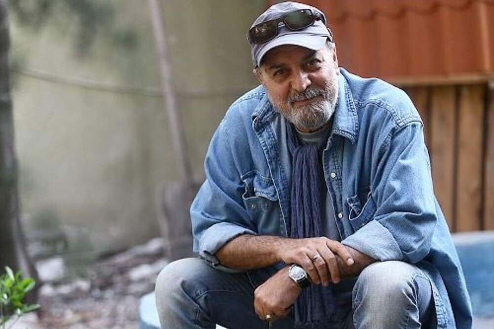 ببینید | هدیه سیروس مقدم به سالار «پایتخت۷»