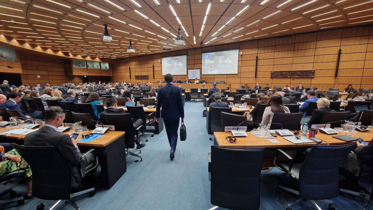 هفته سرنوشت‌ساز برای پرونده هسته‌ای ایران / آیا اروپا و آمریکا مسیر تقابل را انتخاب می‌کنند؟