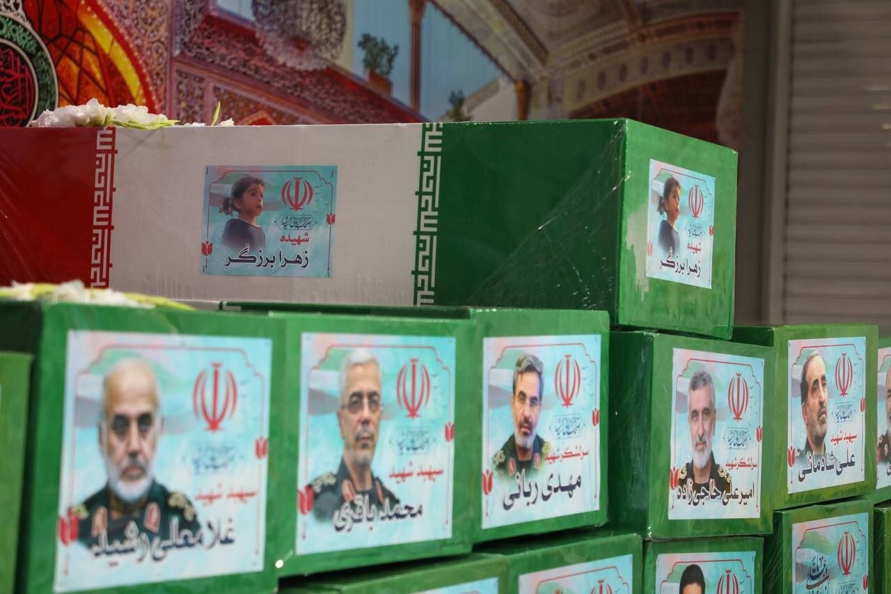 اولین تصاویر از تابوت فرماندهان و دانشمندان شهید جنگ تحمیلی اسرائیل علیه ایران