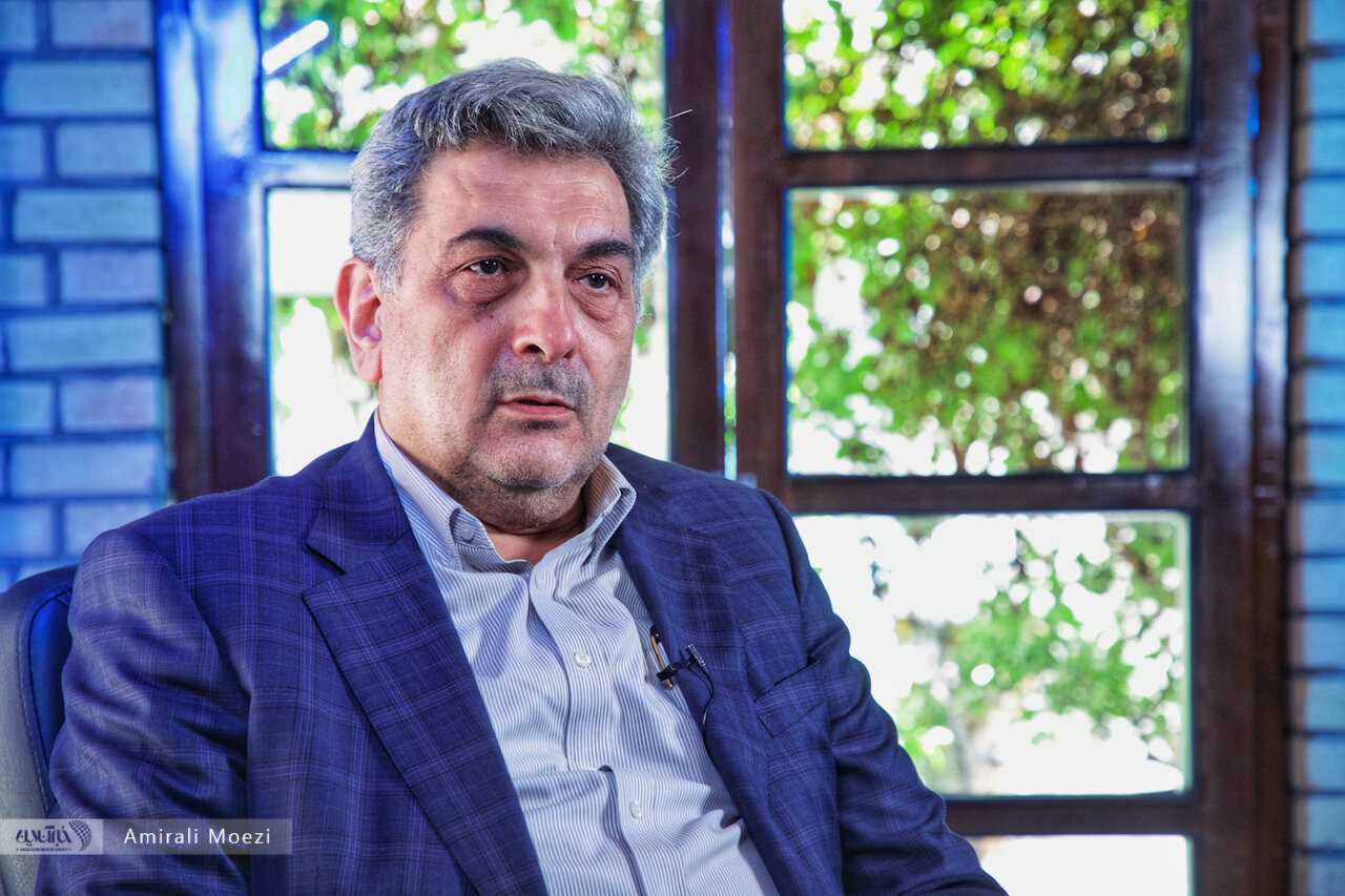 حناچی از ترامپ شناسی ظریف می گوید/ درس های "جنگ ۱۲ روزه" برای حکمرانی، تاب‌آوری و مقابله با دشمن خارجی / اتحاد ملی پس از تهاجم، راهگشای توسعه است