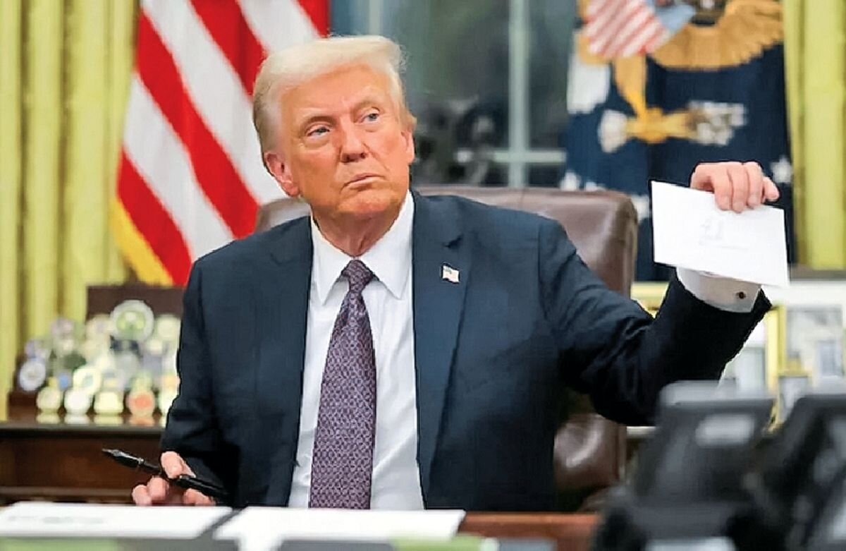 ببینید | روایت معاون وزارت خارجه از جزئیات نامه ترامپ به رهبر انقلاب ببینید | روایت معاون وزارت خارجه از جزئیات نامه ترامپ به رهبر انقلاب