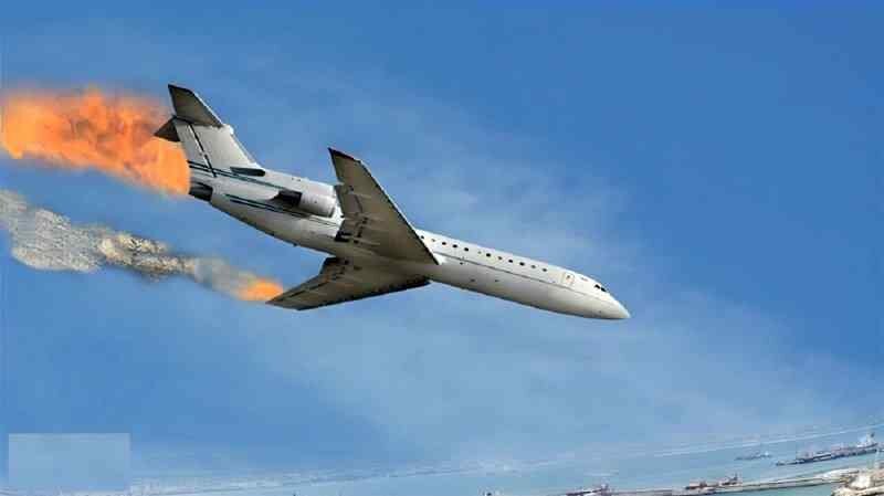 ببینید | اولین تصاویر از سقوط هواپیما در اقیانوس اطلس