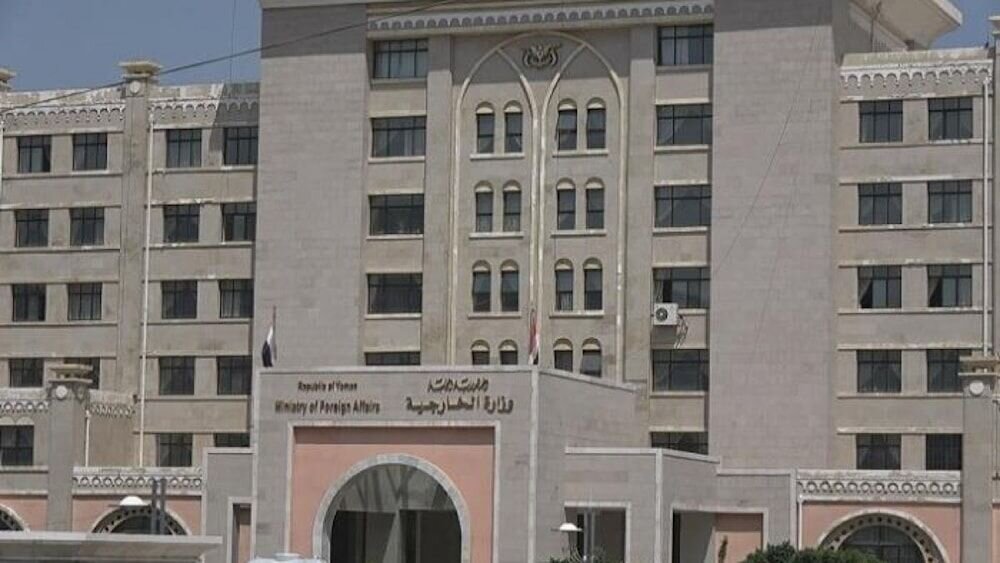 یمن: بینی اسرائیل را به خاک میمالیم یمن: بینی اسرائیل را به خاک میمالیم