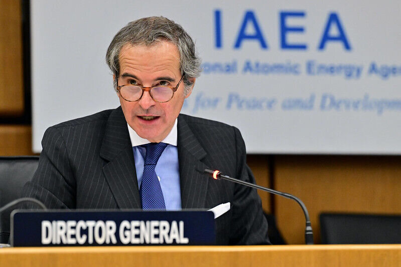 گروسی از انفجار و حمله پهپادی در اطراف نیروگاه هسته‌ای زاپوریژیا در اوکراین خبر داد