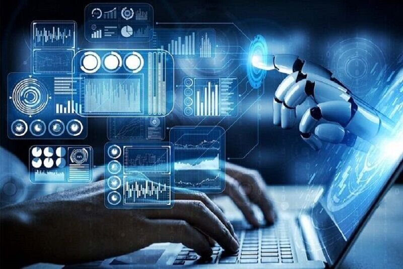 ببینید | پای آموزش هوش مصنوعی به مدارس باز می‌شود؟