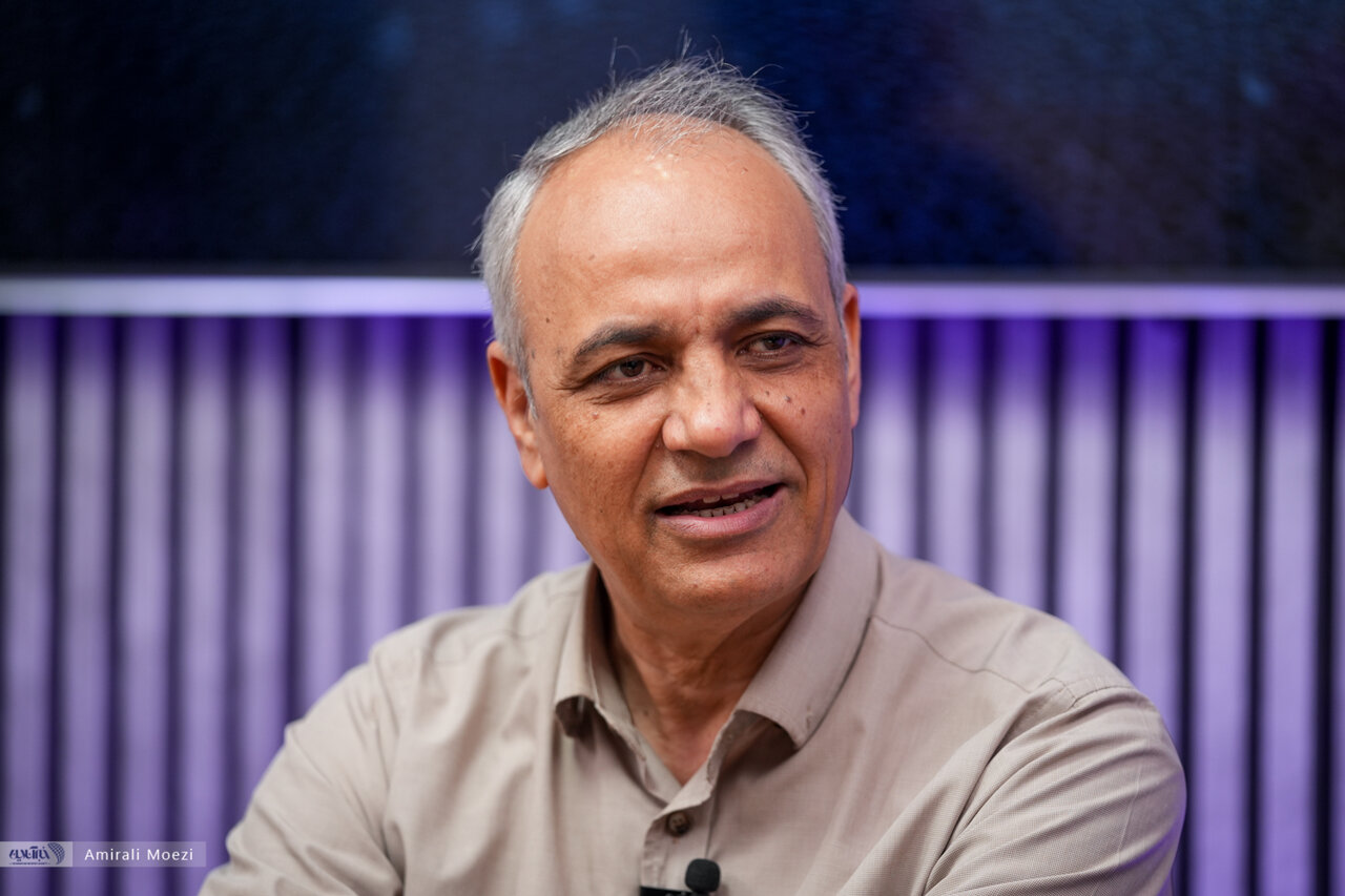 واکنش احمد زیدآبادی به کنسرت خیابانی همایون شجریان