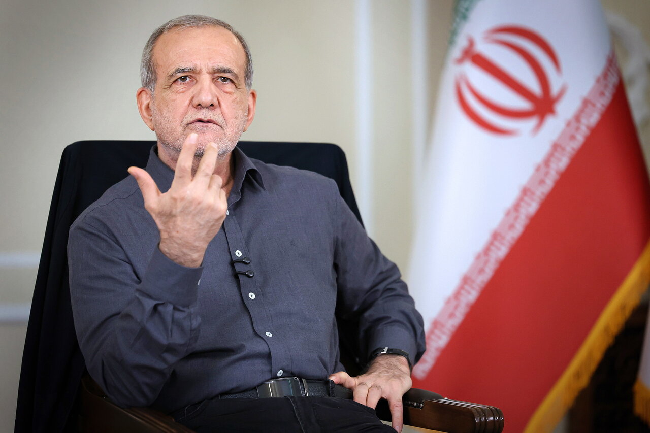 ببینید | پزشکیان: دشمن به دنبال متحد کردن همسایگان ما علیه ایران است
