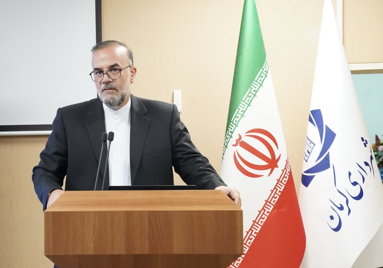 سامانه «همیار شهر» در شهرداری کرمان رونمایی شد/ پایان فعالیت سنتی شرکت تعاونی پس از ۴۹ سال سامانه «همیار شهر» در شهرداری کرمان رونمایی شد/ پایان فعالیت سنتی شرکت تعاونی پس از ۴۹ سال