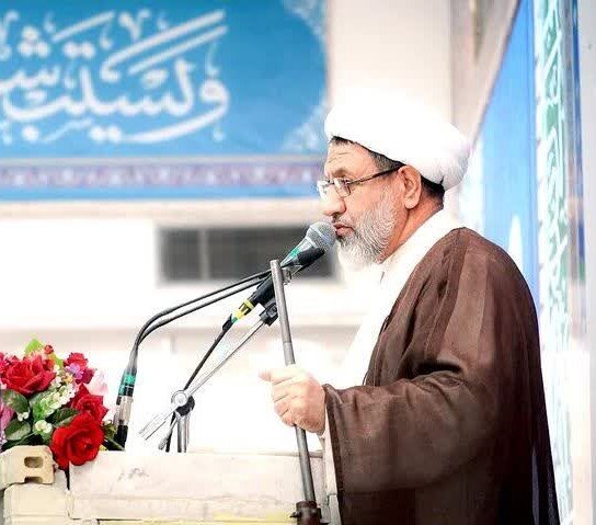 امام جمعه کرمان: شکست حصر آبادان نمادی از خودباوری رزمندگان اسلام است امام جمعه کرمان: شکست حصر آبادان نمادی از خودباوری رزمندگان اسلام است