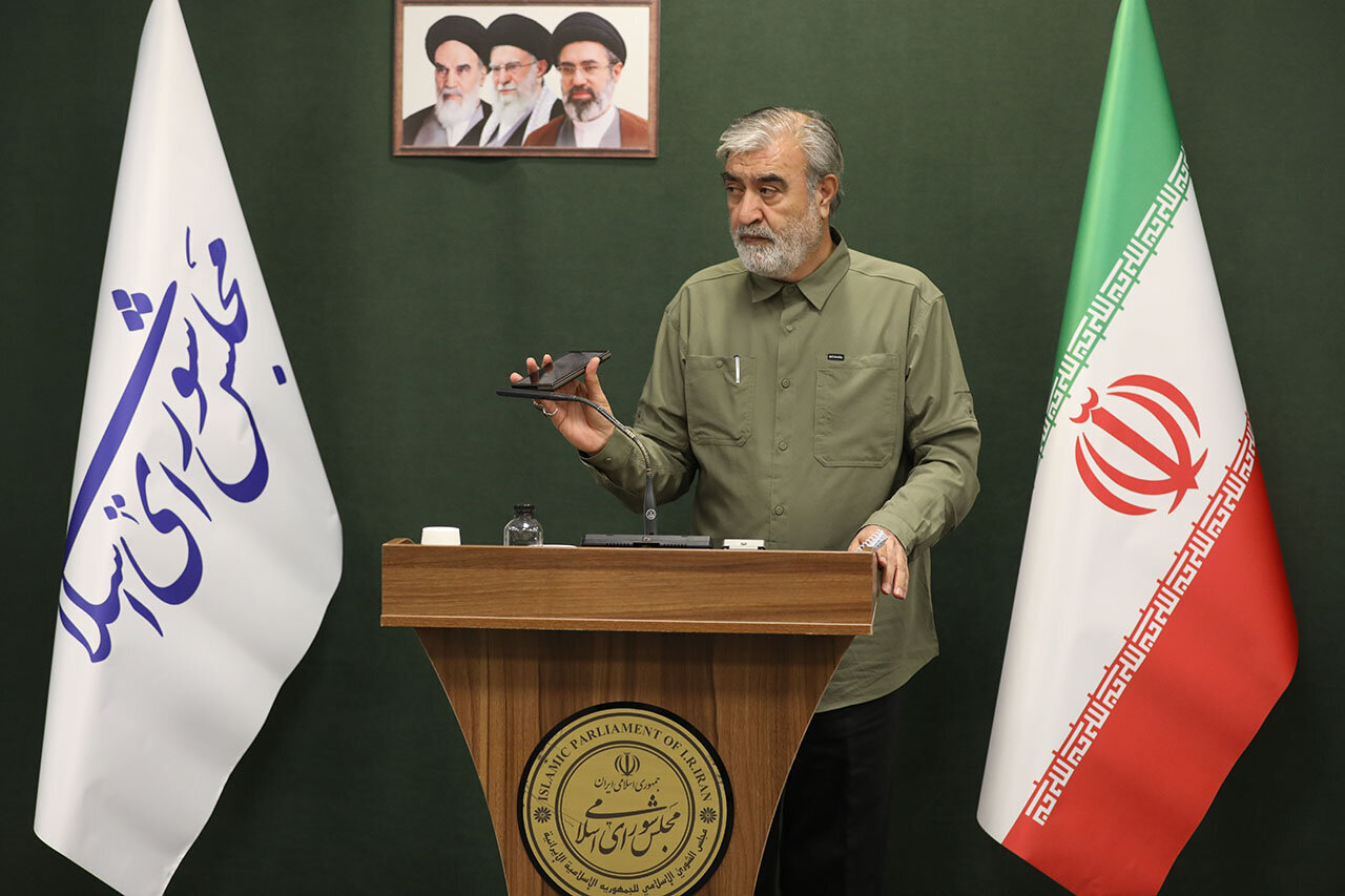 هشدار رئیس کمیسیون امنیت ملی برای آماده باش در مقابل تهدیدات جدید + جزئیات هشدار رئیس کمیسیون امنیت ملی برای آماده باش در مقابل تهدیدات جدید + جزئیات