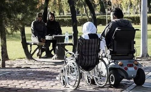 قانون حمایت از معلولان روی کاغذ مانده است قانون حمایت از معلولان روی کاغذ مانده است